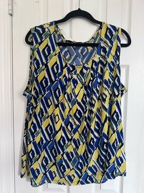 Kasper Geometric Sleeveless Blouse
